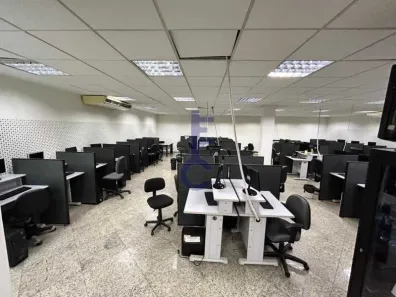 Prédio Comercial para venda ou aluguel, 710m² no Maracanã, Rio de Janeiro
