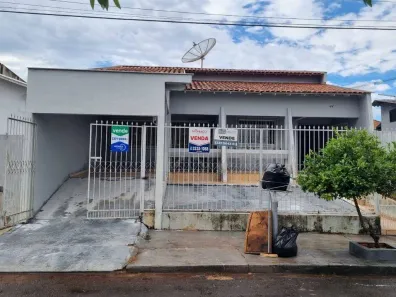 Casa com 3 Quartos à venda, 141m² no Ernani Moura Lima, Londrina
