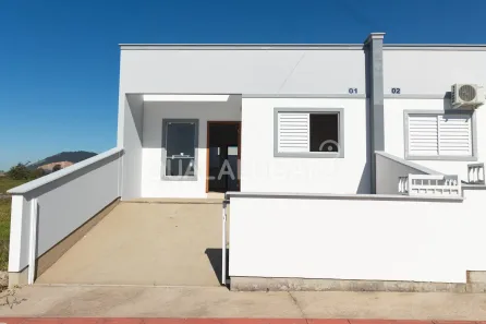 Casa com 2 Quartos para alugar, 57m² no São Bernardo, Tubarão