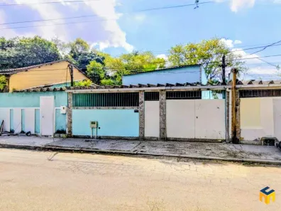 Casa com 2 Quartos à venda, 60m² no Santíssimo, Rio de Janeiro