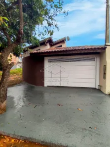 Casa com 3 Quartos para alugar, 124m² no Núcleo Residencial Perdizes, Bauru