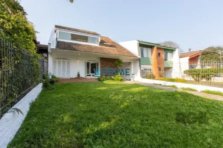 Casa com 3 Quartos à venda, 337m² no Cristal, Porto Alegre