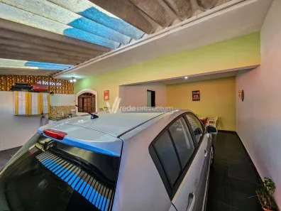 Sobrado com 4 Quartos à venda, 221m² no Jardim São Fernando, Campinas