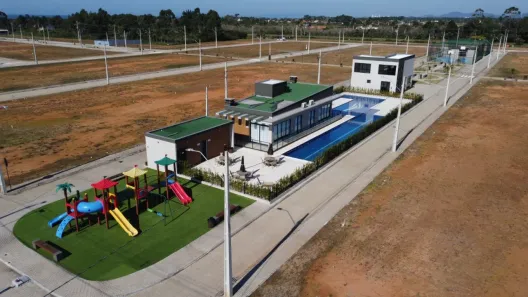 Lote/Terreno à venda, 450m² no Barra do Itapocu, Araquari