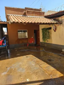 Casa com 2 Quartos à venda, 84m² no Setor Maysa, Trindade