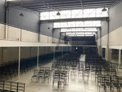 Galpão/Depósito/Armazém para venda ou aluguel, 2600m² no Demarchi, São Bernardo do Campo