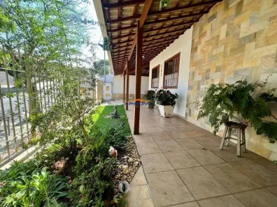 Casa com 5 Quartos à venda, 272m² no Alípio de Melo, Belo Horizonte