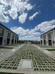 Casa de Condomínio com 2 Quartos à venda, 63m² no Barrocão, Itaitinga