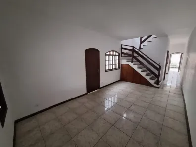 Casa com 3 Quartos para alugar, 130m² no Jardim Satélite, São José dos Campos