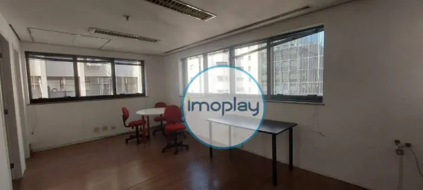 Sala Comercial à venda, 35m² no Vila Olímpia, São Paulo