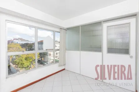 Sala Comercial à venda, 48m² no Navegantes, Porto Alegre