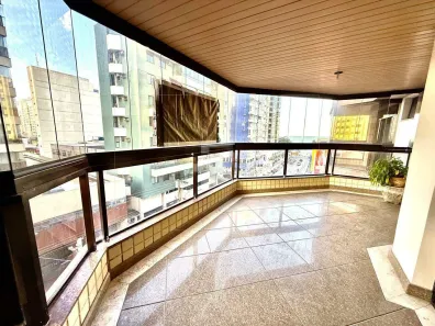 Apartamento com 4 Quartos à venda, 330m² no Praia da Costa, Vila Velha