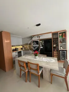 Apartamento com 3 Quartos à venda, 111m² no Barreiros, São José
