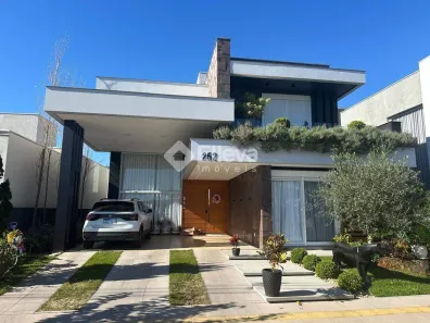 Casa com 3 Quartos à venda, 242m² no Centro, Gravataí