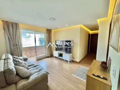 Apartamento com 2 Quartos para alugar, 54m² no Várzea, Teresópolis