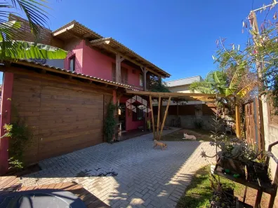 Casa com 2 Quartos à venda, 170m² no Rio Tavares, Florianópolis