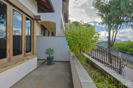 Casa com 4 Quartos para alugar, 355m² no Santa Lúcia, Belo Horizonte