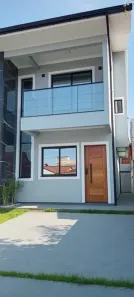 Sobrado com 2 Quartos à venda, 79m² no Madri, Palhoça