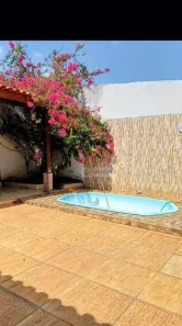 Casa com 3 Quartos à venda, 200m² no Jardim Universitário, Cuiabá