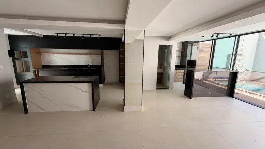 Sobrado com 3 Quartos à venda, 237m² no Nova Suiça, Goiânia