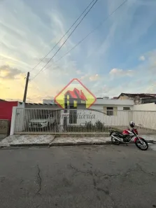 Casa com 3 Quartos à venda, 180m² no Vila Nossa Senhora das Graças, Taubaté