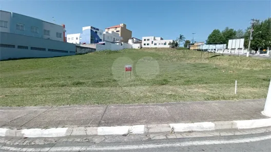 Lote/Terreno à venda, 334m² no Pinheirinho, Vinhedo