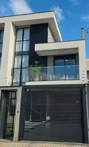 Casa com 3 Quartos à venda, 174m² no Capão da Imbuia, Curitiba