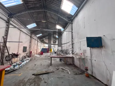 Galpão/Depósito/Armazém para alugar, 160m² no Cerâmica, São Caetano do Sul