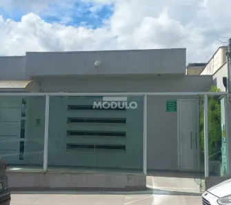 Prédio Comercial para alugar, 250m² no Martins, Uberlândia