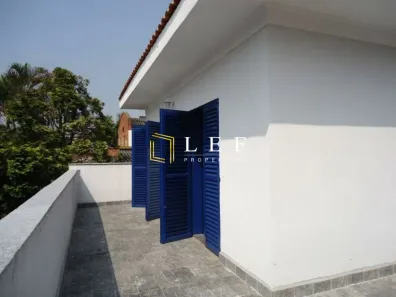 Casa com 3 Quartos à venda, 321m² no Jardim Leonor, São Paulo