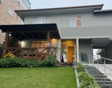 Imóvel Comercial à venda, 370m² no Canto, Florianópolis