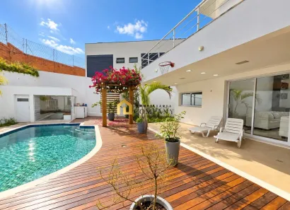 Casa de Condomínio com 4 Quartos para alugar, 520m² no Itapeva, Votorantim