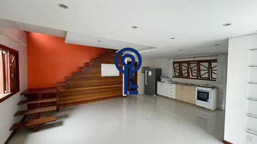 Casa com 2 Quartos para alugar, 90m² no Campeche, Florianópolis