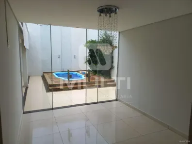 Casa com 3 Quartos à venda, 171m² no Alto Umuarama, Uberlândia