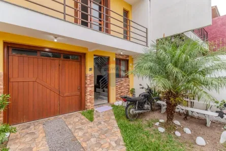 Casa com 3 Quartos à venda, 205m² no Nossa Senhora Medianeira, Santa Maria