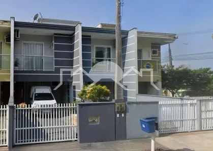Casa com 3 Quartos à venda, 79m² no Aventureiro, Joinville