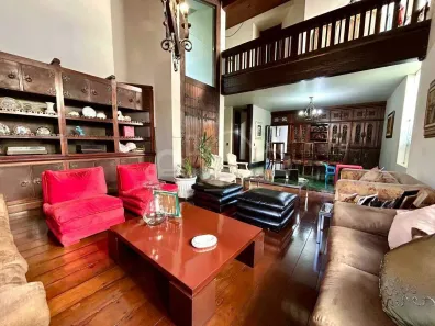 Casa com 3 Quartos à venda, 380m² no São José, Belo Horizonte
