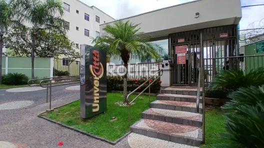 Apartamento com 2 Quartos para alugar, 42m² no Shopping Park, Uberlândia