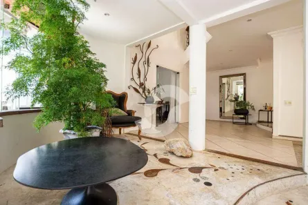 Casa de Condomínio com 4 Quartos à venda, 326m² no Vila Progresso, Niterói