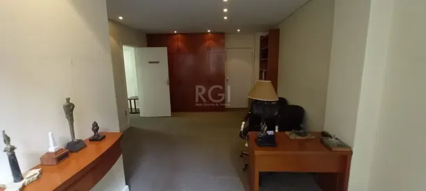 Sala Comercial para alugar, 82m² no Centro Histórico, Porto Alegre