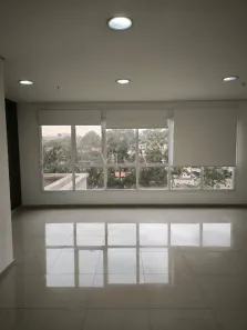 Sala Comercial para alugar, 47m² no Sítio Tamboré Alphaville, Barueri
