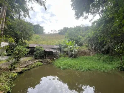 Fazenda/Sítio com 3 Quartos à venda, 244m² no Glória, Blumenau