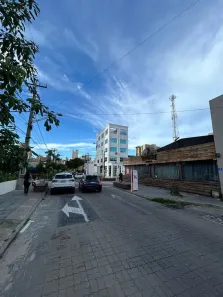 Apartamento com 3 Quartos para alugar, 140m² no Meireles, Fortaleza