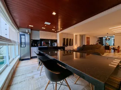 Apartamento com 4 Quartos à venda, 188m² no Enseada, Guarujá