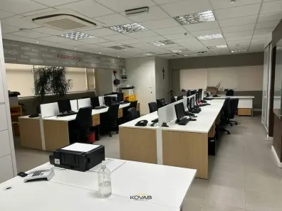Sala Comercial com 3 Quartos à venda, 152m² no Itaim Bibi, São Paulo