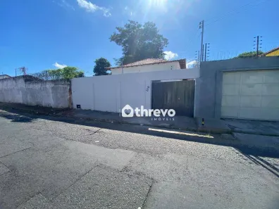 Casa com 4 Quartos para alugar, 162m² no Vila Operária, Teresina