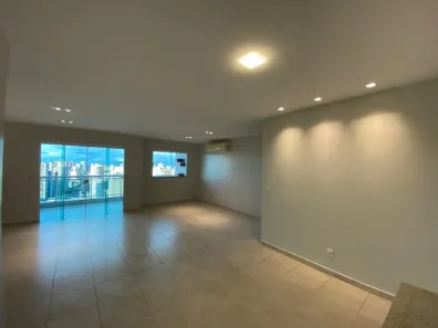 Apartamento com 3 Quartos para alugar, 107m² no Umarizal, Belém