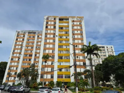 Apartamento com 3 Quartos para alugar, 90m² no Imbuí, Salvador
