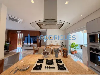 Casa de Condomínio com 4 Quartos para alugar, 498m² no Alphaville (Abrantes), Camaçari