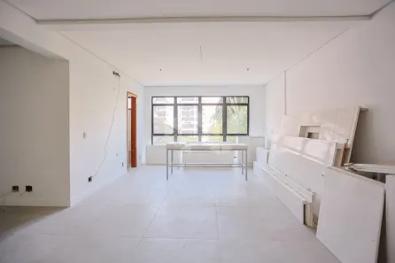 Sala Comercial para alugar, 100m² no Petrópolis, Porto Alegre
